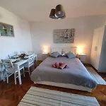 Studio Apartman Fredi
